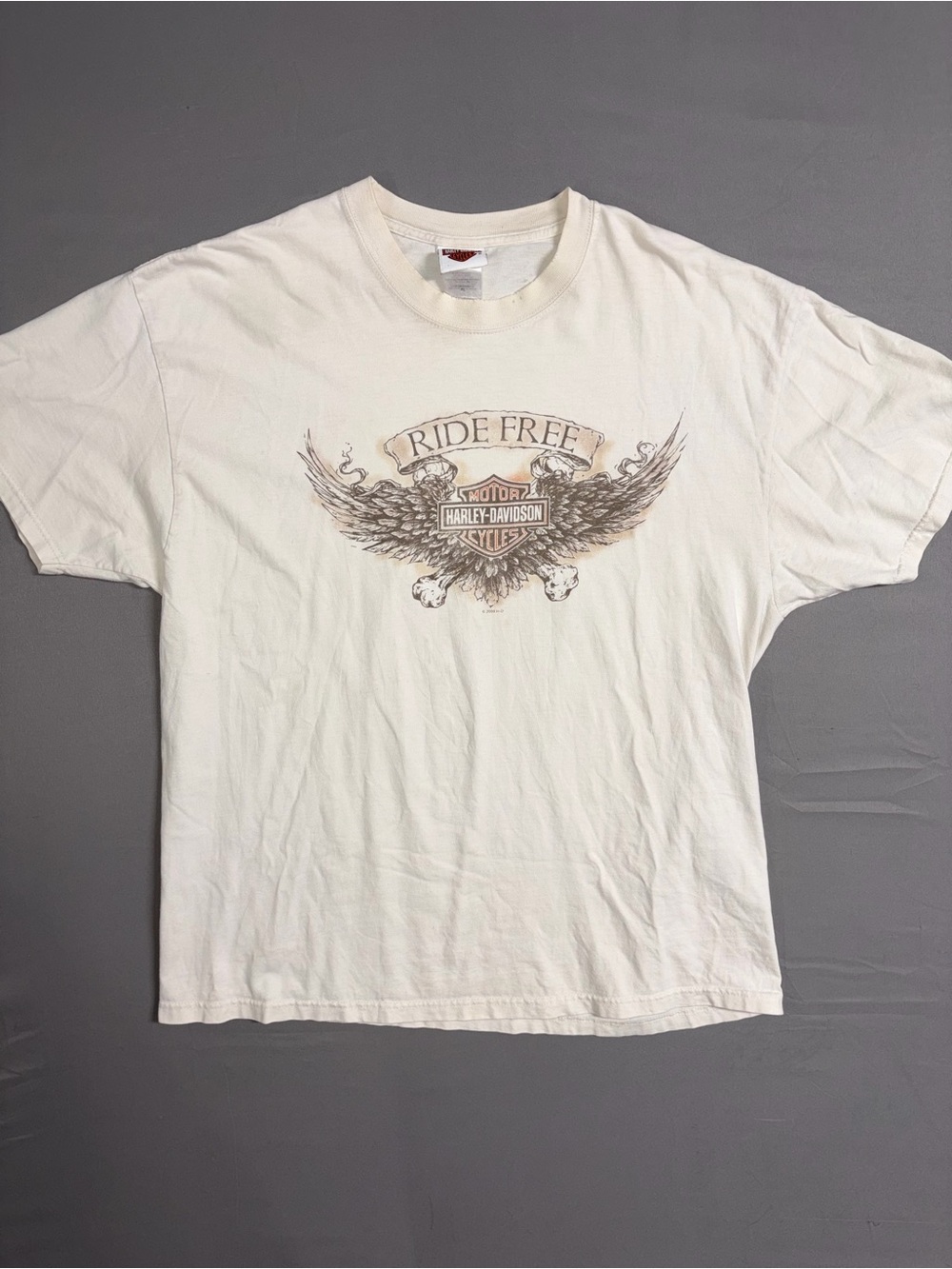 Vintage Harley-Davidson 2009 Ride Free Graphic T-Shirt - Cream